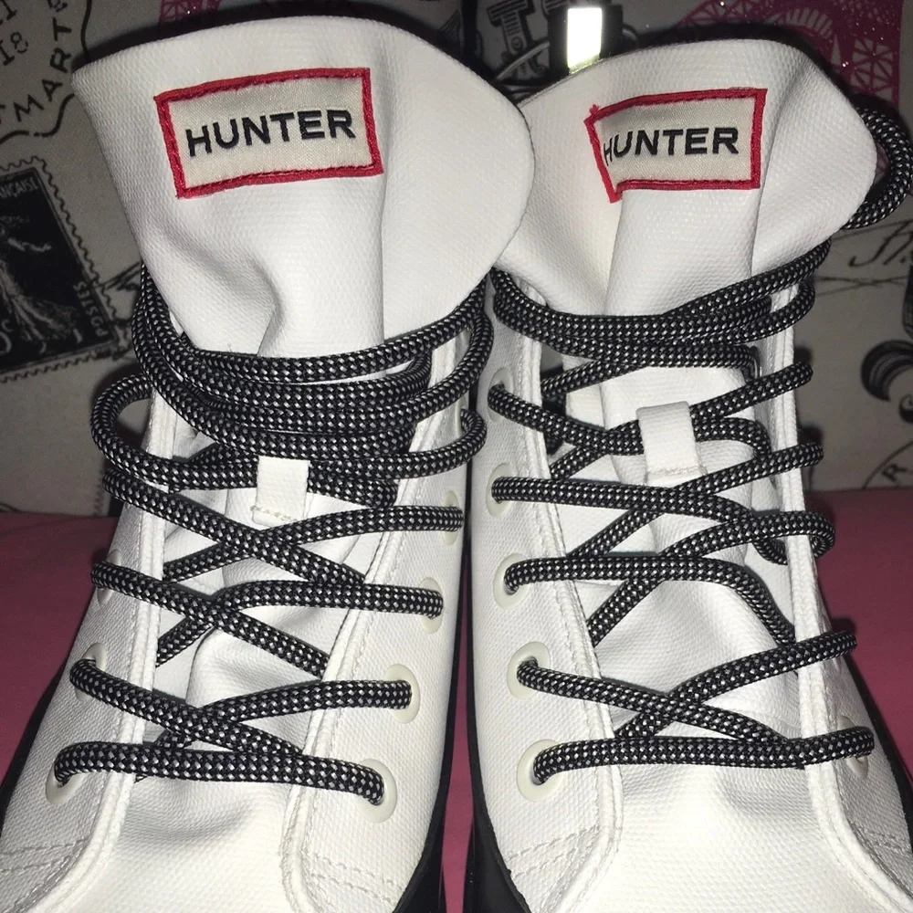 Hunter woman boots/sneakers white